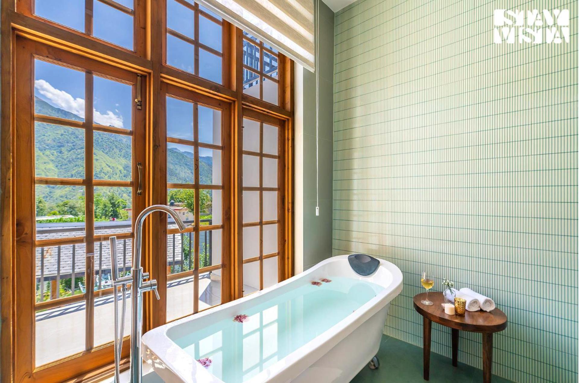 Stayvista At The Oakridge 4 Bhk Villa In Dharamshala With Jacuzzi & Balcony Chamba (Himachal Pradesh) Exteriér fotografie